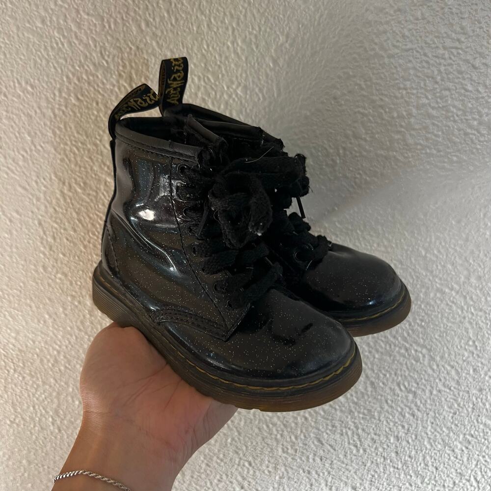 Dr. Martens 1460 Glitter T black patent leather combat boots US 9 toddler